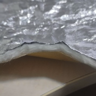 ALÜMİNYUM GOFRAJLI FOLYO KAPLI CAM ELYAF KEÇE -TEK TARAFI YAPIŞKANLI