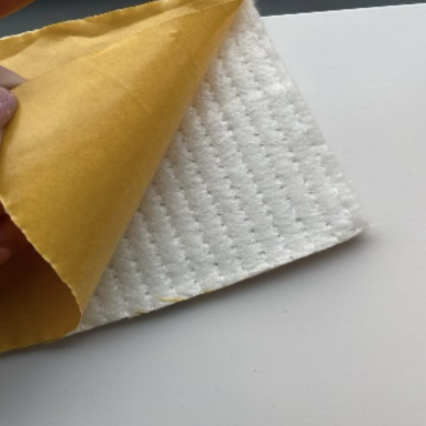 ALÜMİNYUM GOFRAJLI FOLYO KAPLI CAM ELYAF KEÇE -TEK TARAFI YAPIŞKANLI